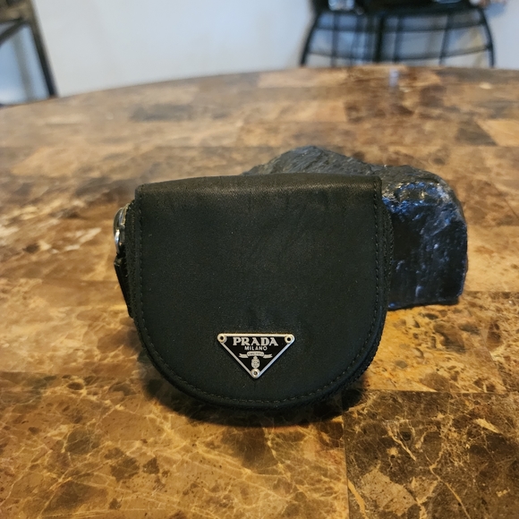 Prada Handbags - Prada Coin Pouch 🖤